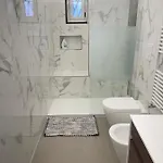 Flacco Corner Apartment