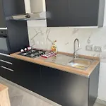 Flacco Corner 아파트 *